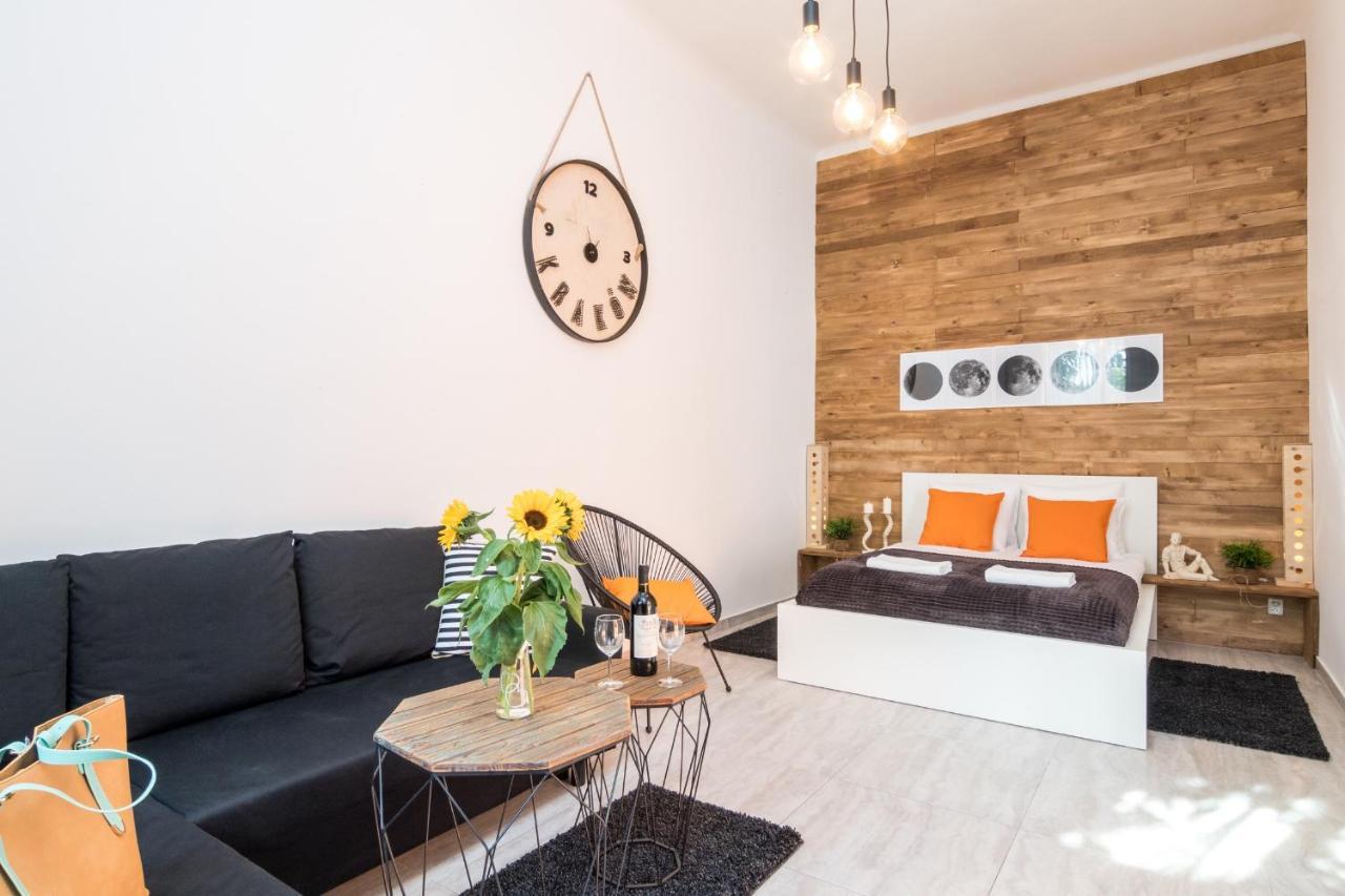 Cracow Best Location Apartment With Garden By Cozyplace Krakow Dış mekan fotoğraf