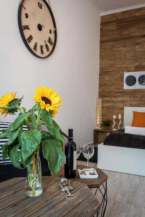 Cracow Best Location Apartment With Garden By Cozyplace Krakow Dış mekan fotoğraf