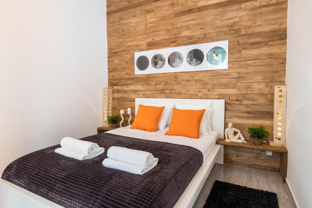 Cracow Best Location Apartment With Garden By Cozyplace Krakow Dış mekan fotoğraf
