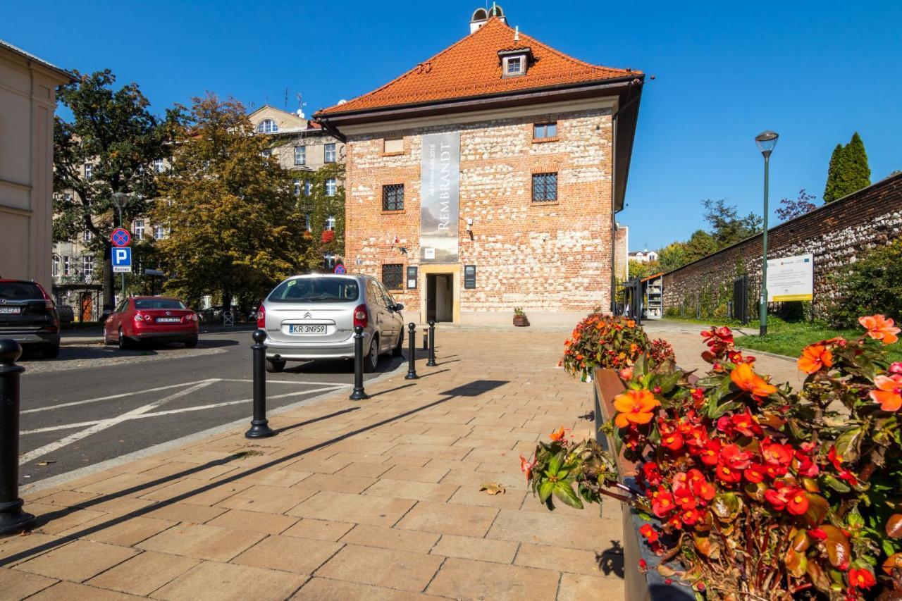 Cracow Best Location Apartment With Garden By Cozyplace Krakow Dış mekan fotoğraf