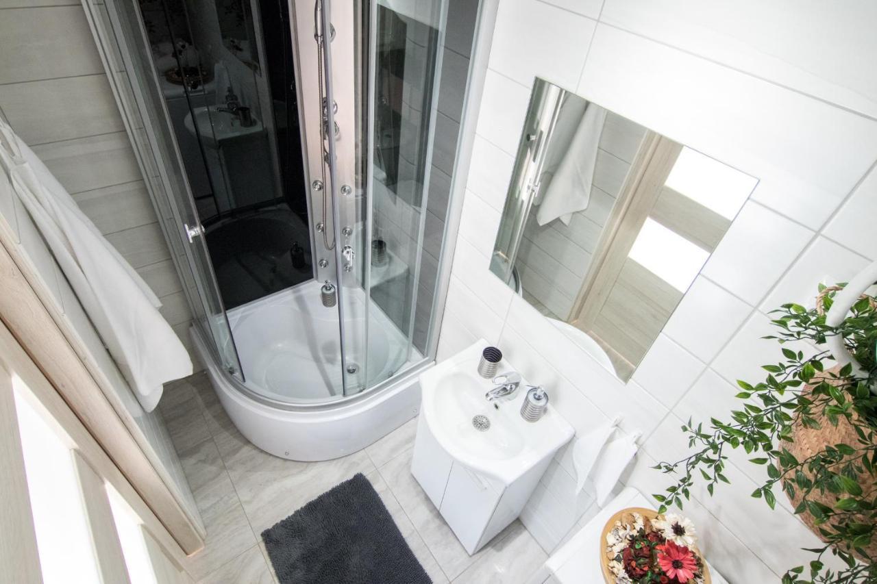 Cracow Best Location Apartment With Garden By Cozyplace Krakow Dış mekan fotoğraf