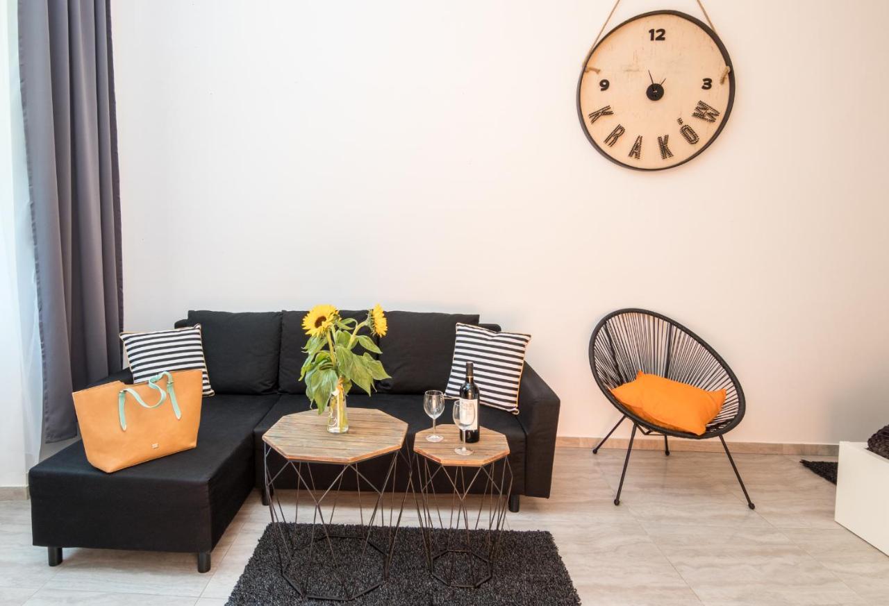Cracow Best Location Apartment With Garden By Cozyplace Krakow Dış mekan fotoğraf